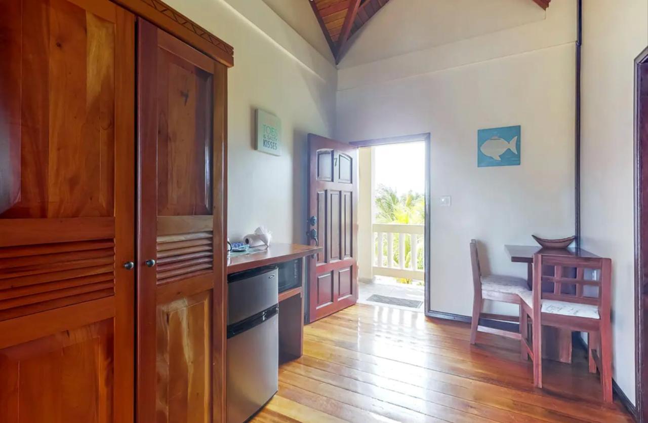 Sandy Feet Beach Resort Placencia Luaran gambar